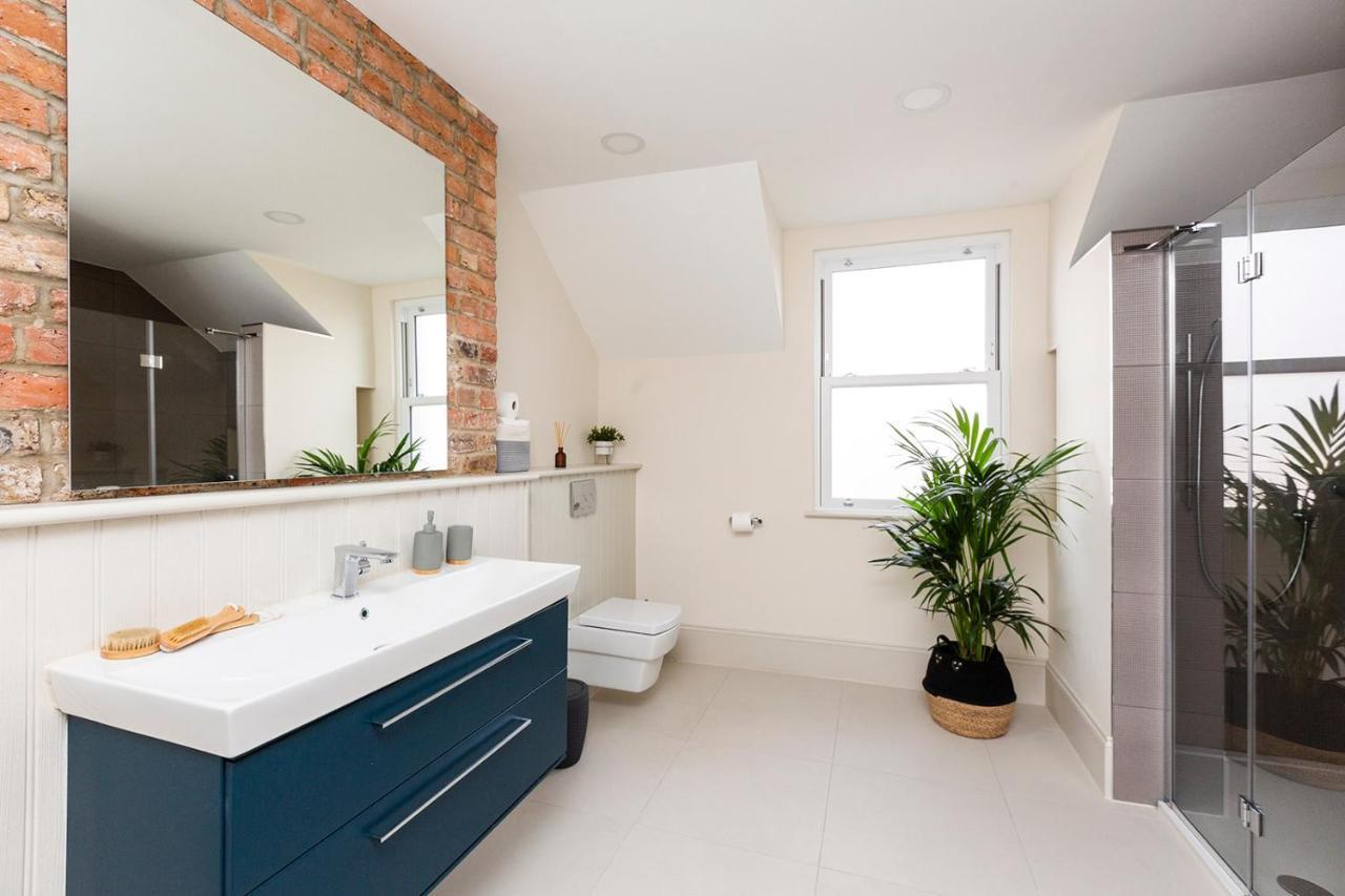 Stunning Seaside Apartment Over 3 Floors Near Margate Westgate-on-Sea Eksteriør billede