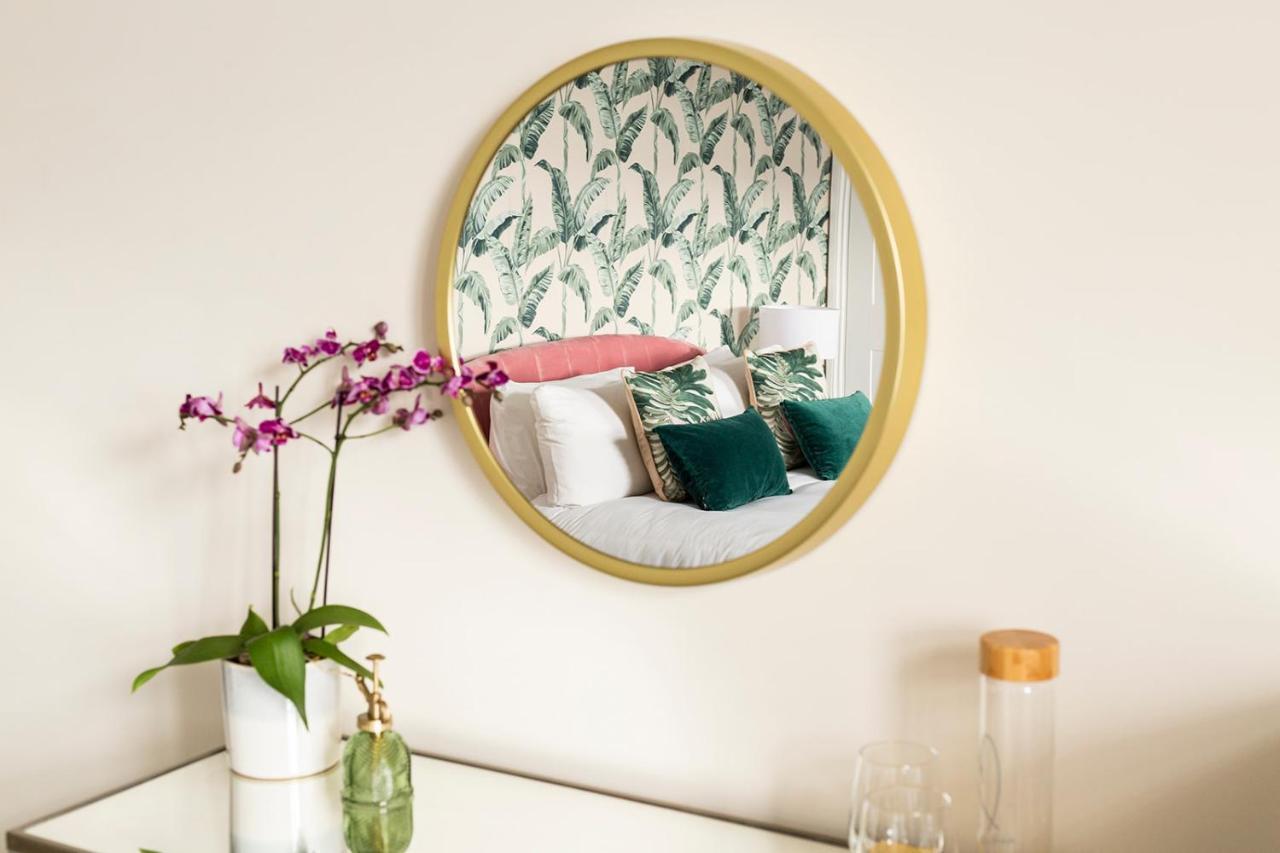 Stunning Seaside Apartment Over 3 Floors Near Margate Westgate-on-Sea Eksteriør billede